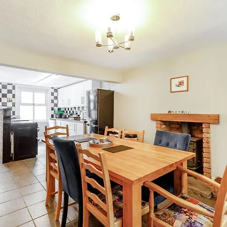 Salty Fox * ويتبي